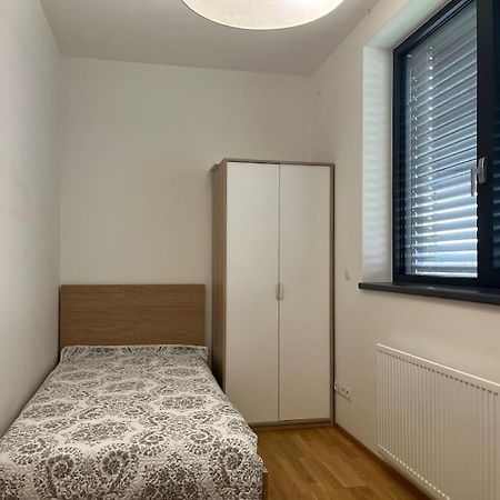 Apartman Holesovice,Balkon,Garaz Praga Exterior foto